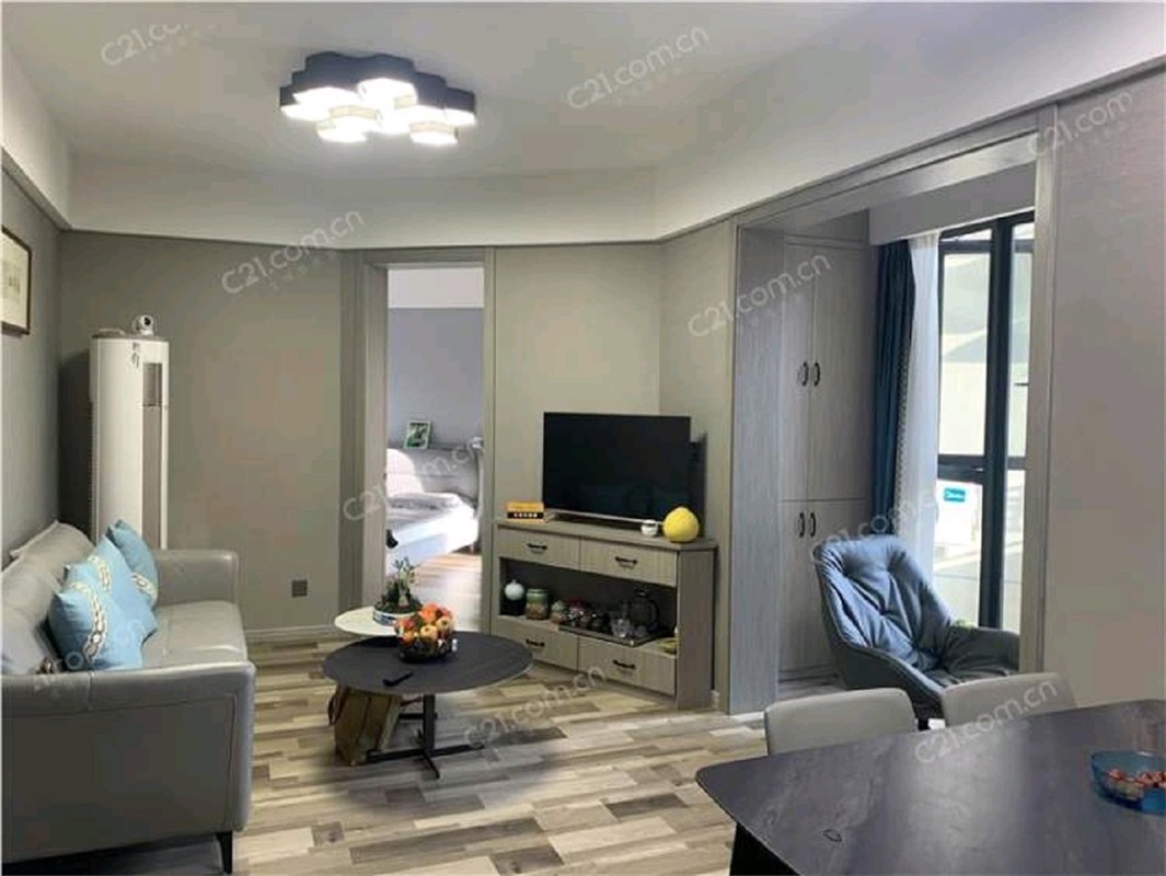 百榕15楼 102平米 278万  2023读书