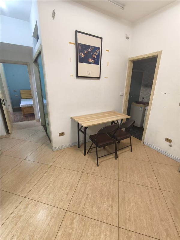 安平10楼 51平米 168万