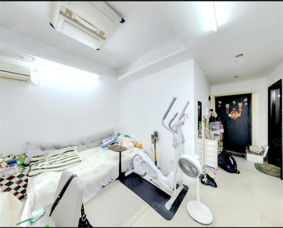 安平22楼 51平米 160万