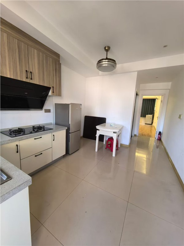 百榕楼梯2楼 43平米 162万