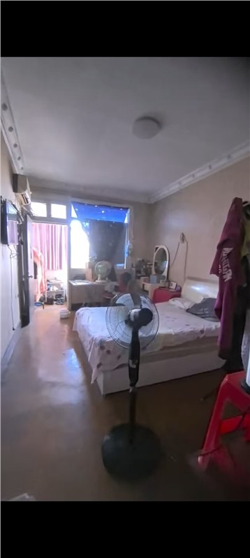 百东51号宿舍楼4楼 31平米138万