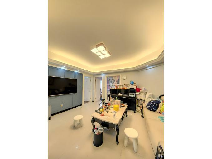 皇家大厦11楼 105平米 388万 初中小学都不占