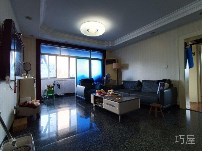 新世界广场6楼156平米 368万 不占名额