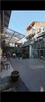 广场后巷13号大院内 落地房3层 89平米 308万 小学不占 初中2027