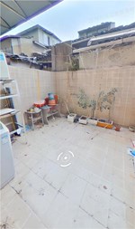 金锁31号宿舍楼1楼 38平米带独用院子 109万